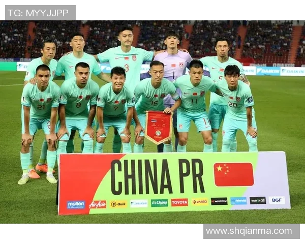 上海足球队在世界杯预选赛中以91分高居榜首展现强劲实力