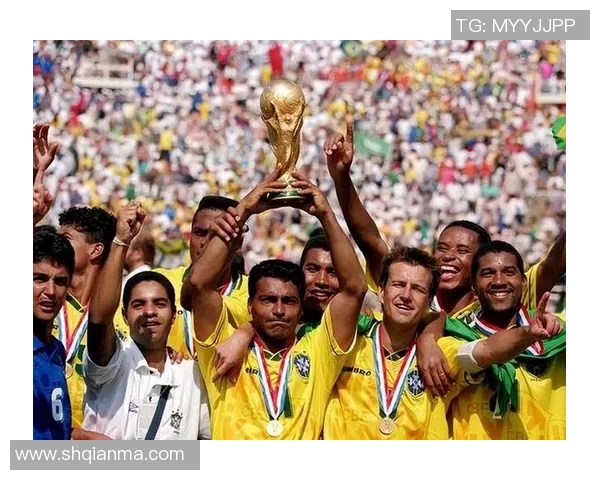 2009年足球界的璀璨明星盘点与他们的辉煌成就回顾