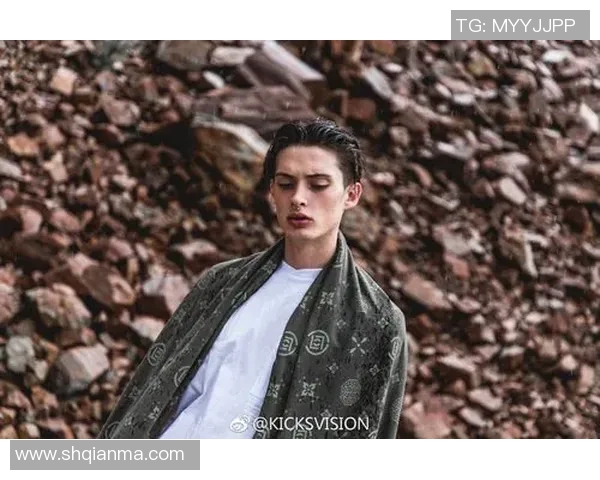 中国年轻球迷热衷模仿足球明星视频展现个人风格与创意才华